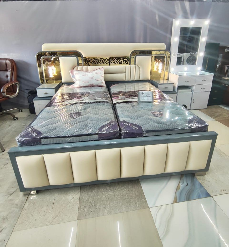 Cipher Solid Wood Queen Bed